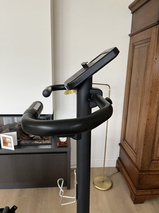 Image 1 of Bicicleta estática Virtufit