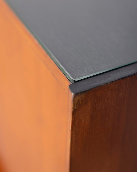 Image 1 of Buffet vintage en bois et verre, design italien des années 1960