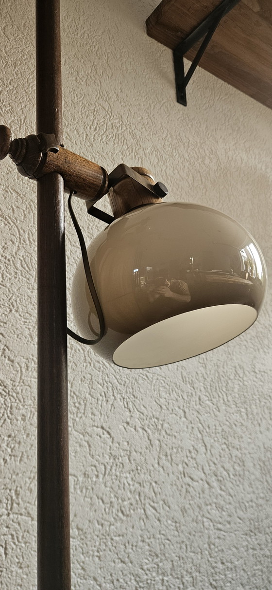 Image 1 of Lampadaire vintage en bois Herda en forme de champignon