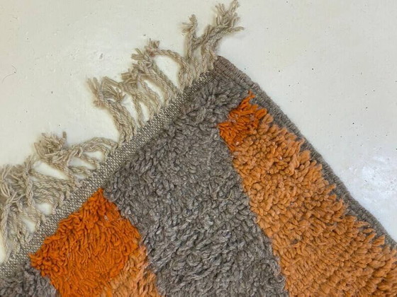 Handgefertigter marokkanischer Teppich 250cm x 150cm – Teppiche & Läufer, Wool (photo 6 of 7)