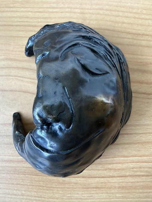 Scultura in bronzo raffigurante un volto, firmata, 1/8 del 2001 - 1,3 kg. – beeldhouwkunst, Bronze (photo 2 of 8)