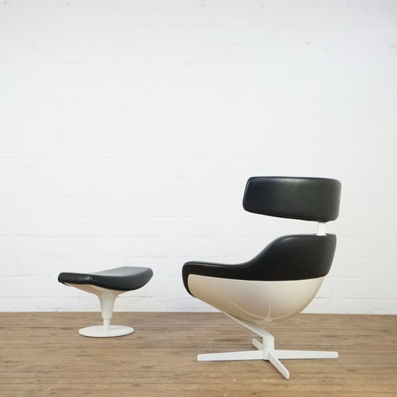 Image 1 of Auckland loungestoel en voetenbank, van Jean Marie Massaud voor Cassina