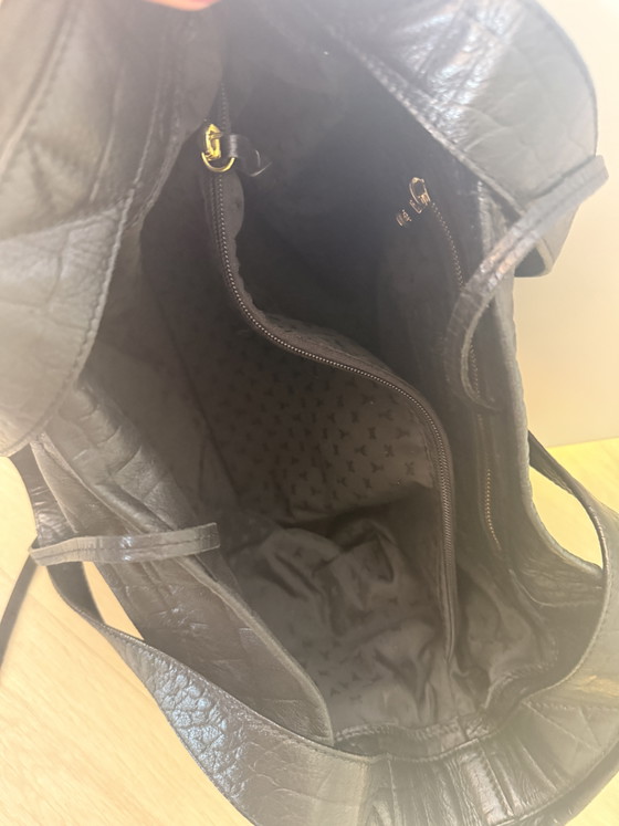 Bolso de compras Patrizia Pepe de piel negra – Bolso grande – Con relieve de cocodrilo – Bolsos tote (photo 11 of 15)