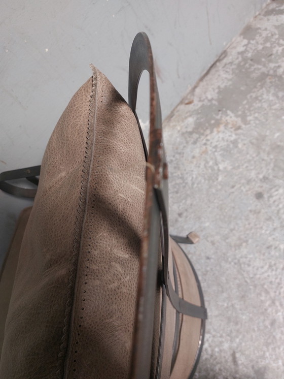 Image 1 of Poltrona in pelle con metallo