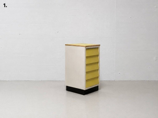Cassettiera Kelko in legno, anni '60