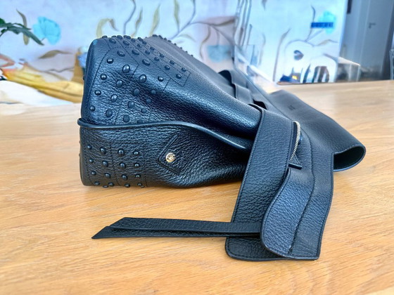 Schwarze Tod's Wave Handtasche – Henkeltaschen, Leather, Calfskin (photo 7 of 13)