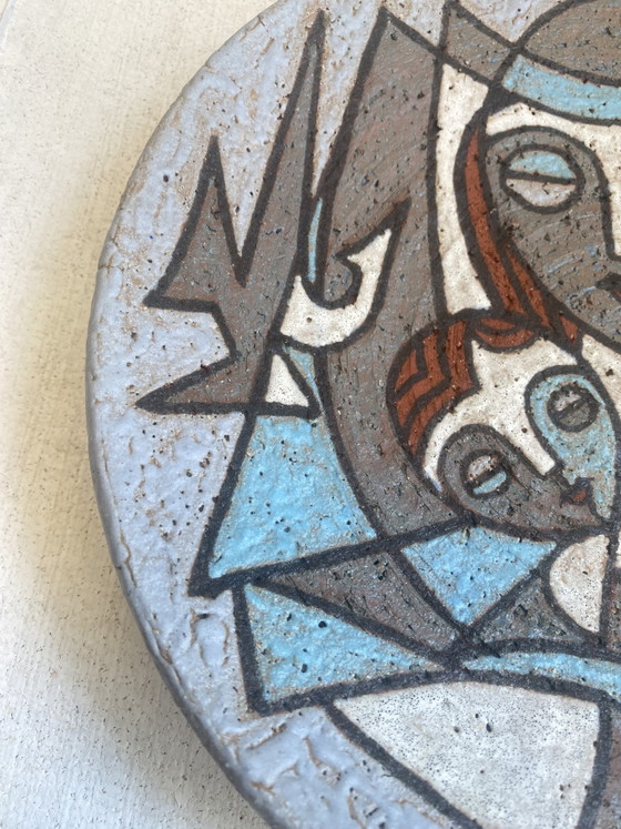 Image 1 of Vintage Ambacht Haalderen Keramiek Wandbord – Moeder en Kind (26 cm)