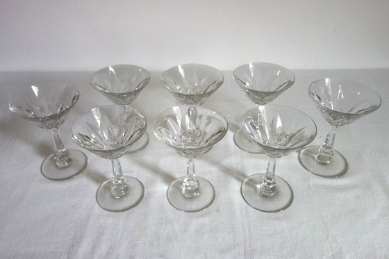 Image 1 of 8 coupes à champagne Baccarat modèle Tourville