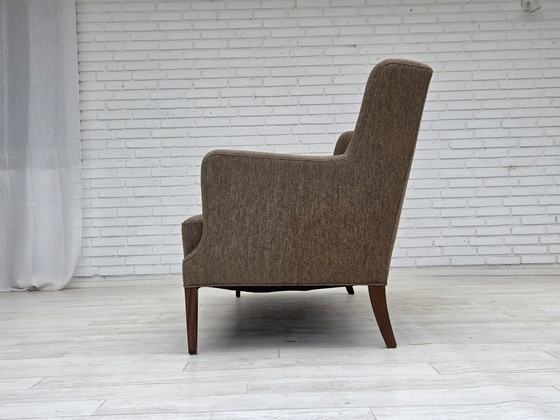 Image 1 of Canapé danois 3 places des années 1960, meuble en laine, bois de teck