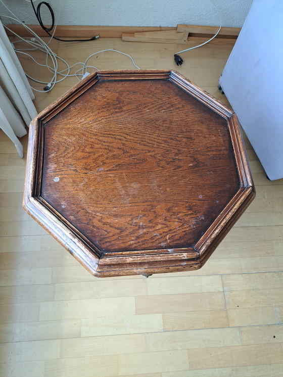 Image 1 of Mesa auxiliar hexagonal con cajón