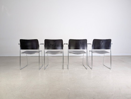 Image 1 of Originele set van 4 Howe 40/4 stoelen David Rowland Midcentury stapelstoel