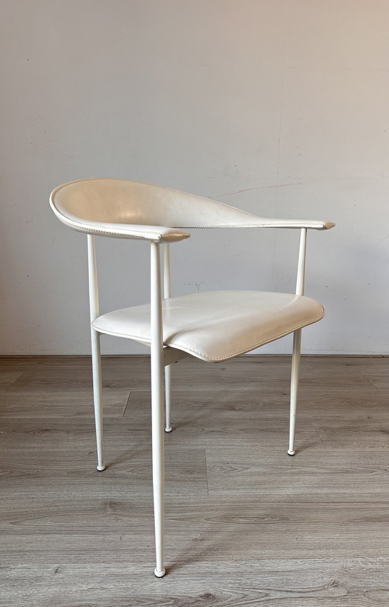 Image 1 of 2 sedie da pranzo Fasem P40 design