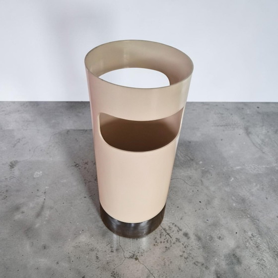 Vintage Kartell Gino Colombini umbrella stand ashtray trash can – Decorative Objects, Metal (photo 7 of 11)