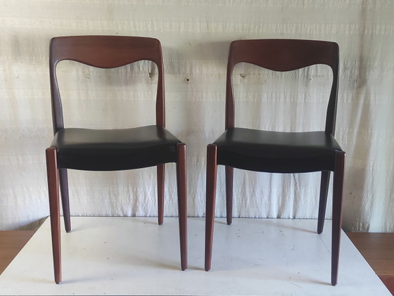 Image 1 of Pair of Scandinavian-style teak chairs - 1960s