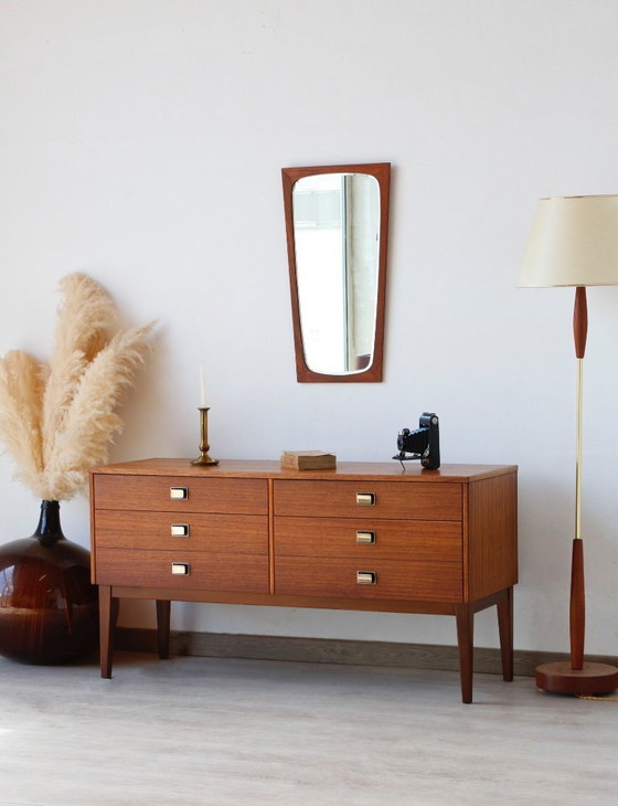 Image 1 of Vintage ladekast van teak en zebrano: elegantie uit de jaren 60