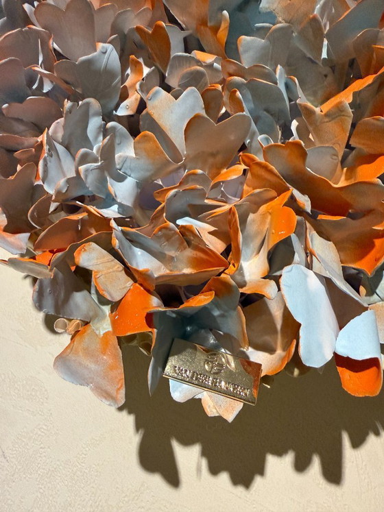Image 1 of Swen Van der Sangen - Blossom Cake - Una obra de arte experimental en naranja y azul claro