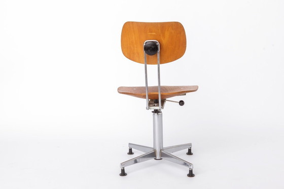 Image 1 of Egon Eiermann Swivel Chair for Wilde & Spieth, Bauhaus Desk Chair 1950s, German Industrial Beech Chair