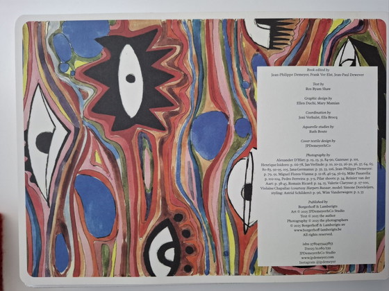 Demeyer&Co - Fearless Living – Coffee table books, Paper, Textile (photo 15 of 15)