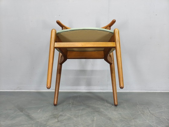 Image 1 of Hans Wegner Model 708 stoel voor Fritz Hansen, Denemarken, jaren 1960