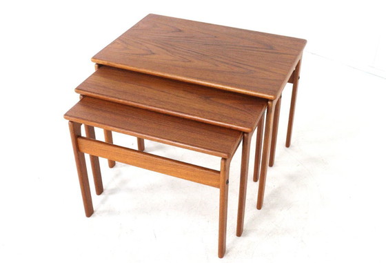 Image 1 of Tables gigognes danoises vintage « Plougslond »