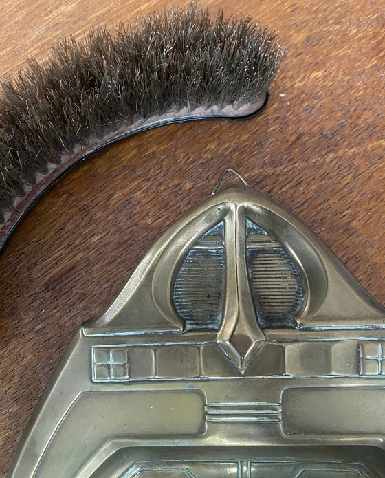 Image 1 of Brass dust buster Art Deco '20