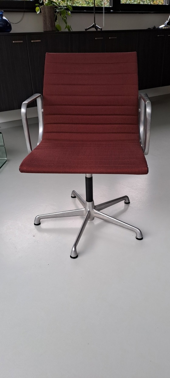 Image 1 of Eames Ea108