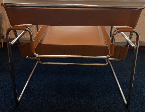 Image 1 of Wassily chair van Marcel Breuer