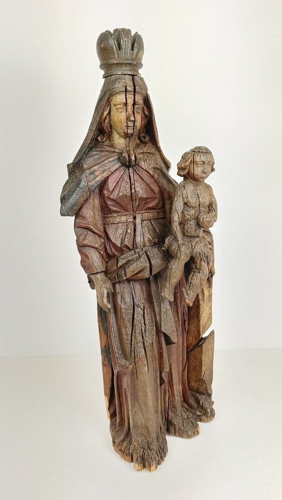Image 1 of Beautiful 18th-century wooden statue of Mary