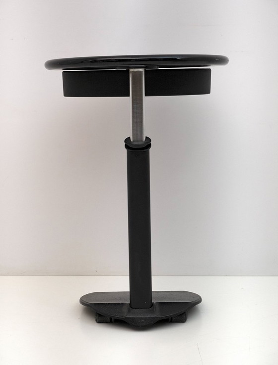 Image 1 of Design Studio Kairos Tavolino moderno italiano "Servese" per B&B Italia, 1980