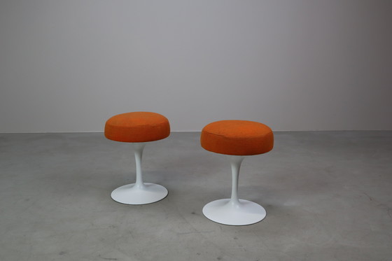 Image 1 of Pair of Eero Saarinen Tulip Stools for Knoll International, 1970's