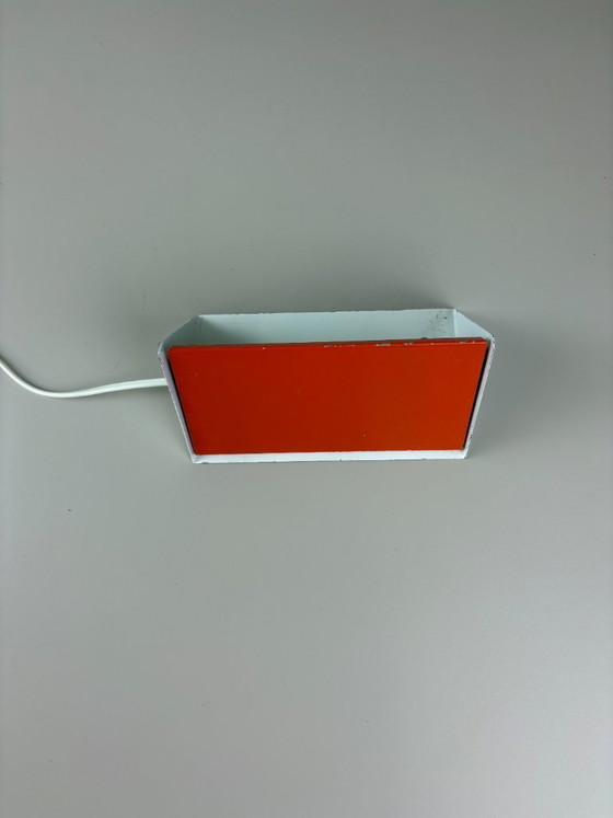 Image 1 of Anvia Model 7013 ‘Triangle’ wall lamp – J.J.M. Hoogervorst