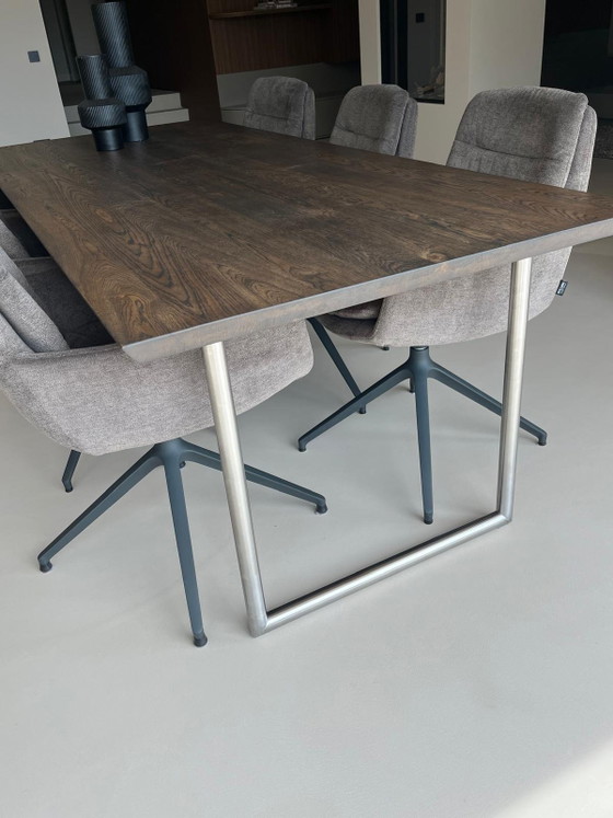 Image 1 of Dining table