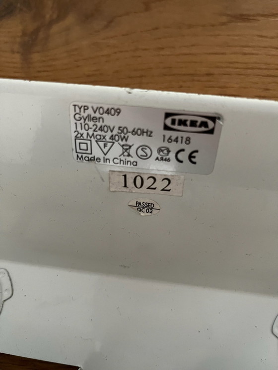 2 Gyllen IKEA wandlampen – Glas, Metaal (photo 4 of 5)