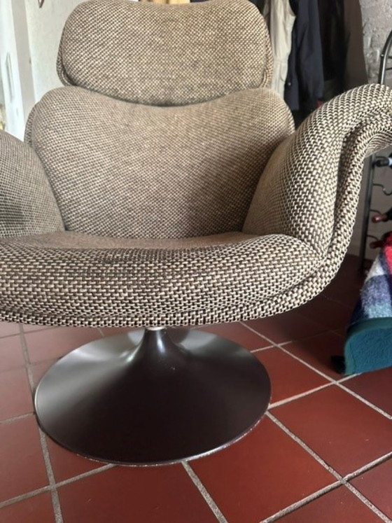 Image 1 of Conjunto original Artifort Pierre Paulin Tulip F550 con otomana de 1974.