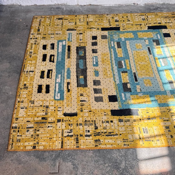 Image 1 of Large Vintage Hungarian Mid-Century Rug, 1960