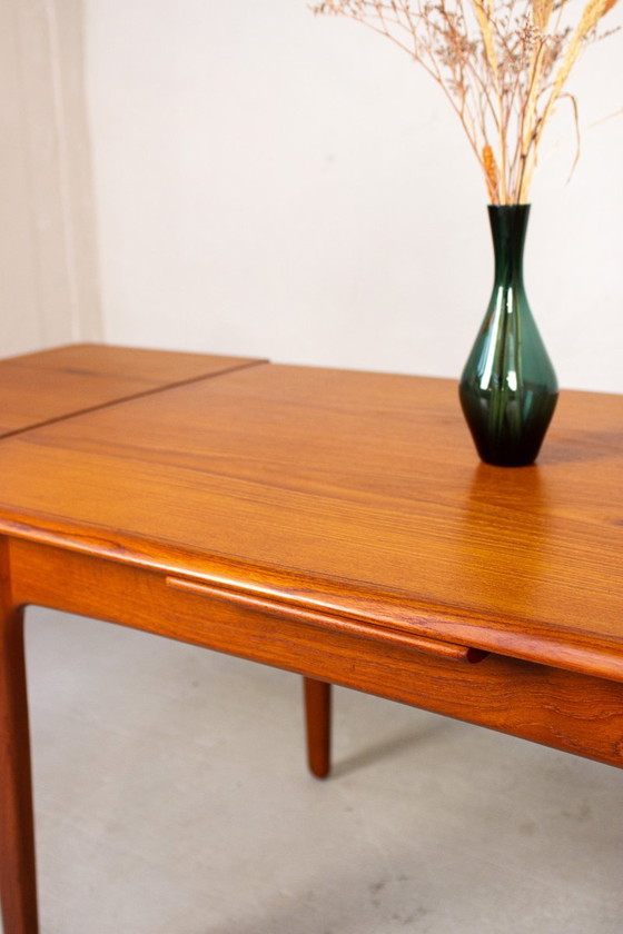 Danish Mid-Century Dining table in Teak by Svend Åge Madsen, 1960s, Mid Century Modern (photo 10 of 17)