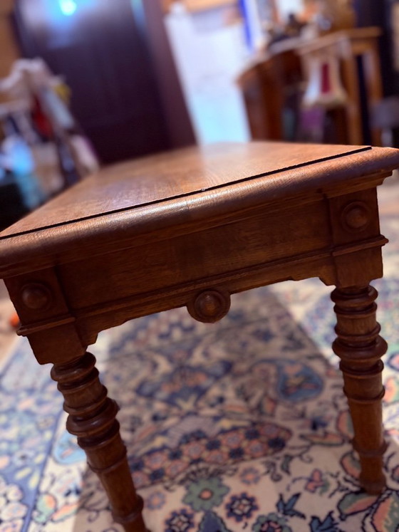 Image 1 of Table basse/banc caractéristique en chêne massif de style néo-Renaissance