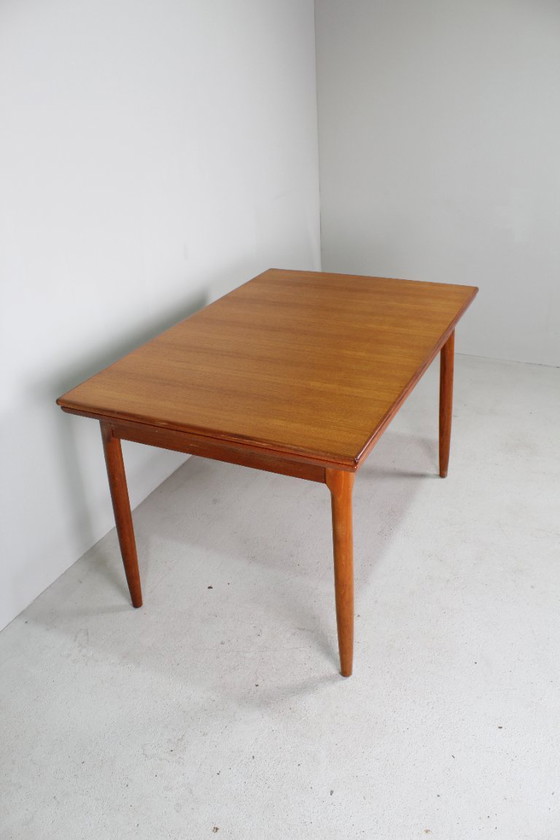Image 1 of Vintage extendable dining table from the 1960s