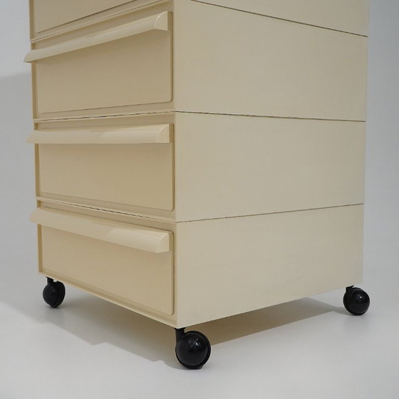 Image 1 of Cómoda modular diseñada por Simon Fussell para Kartell, década de 1970.