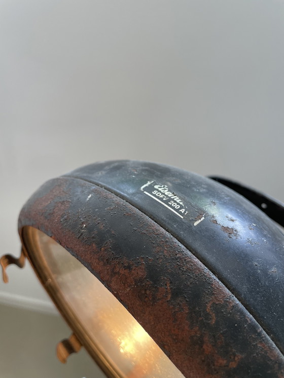 Image 1 of MetalMed vintage schijnwerper lamp