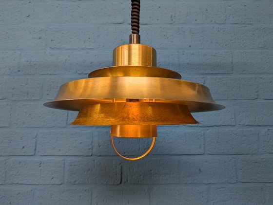 Image 1 of Lampe pendante vintage en laiton, design danois par Vitrika