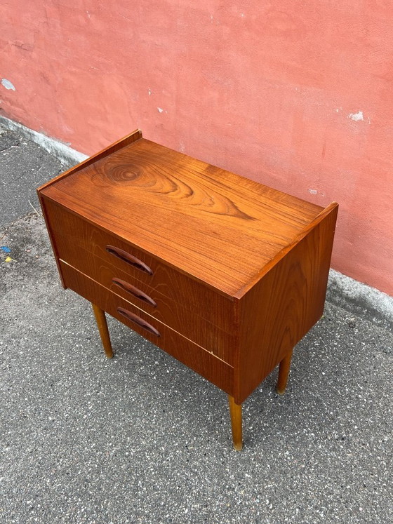Image 1 of Cassettiera/comodino vintage danese in teak, stile moderno di metà secolo, anni '60.