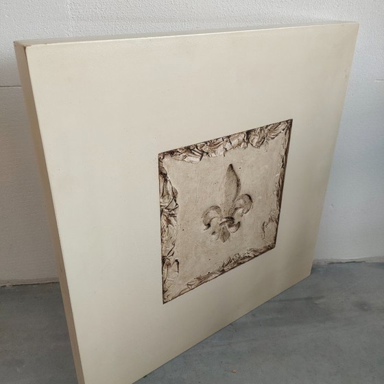 Wanddekoration mit Fleur-de-lis, Beige, Andere, Stein, Klassiek (Foto 2 von 6)