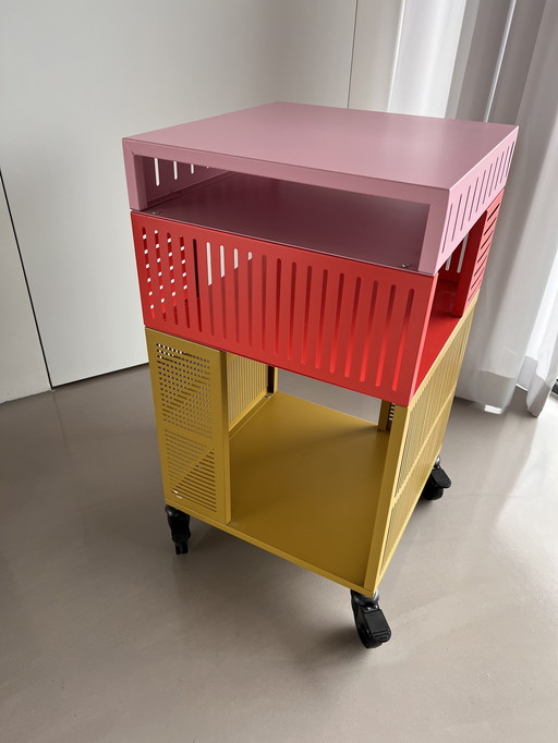 IKEA Tesammans Raw Color bijzettafeltje