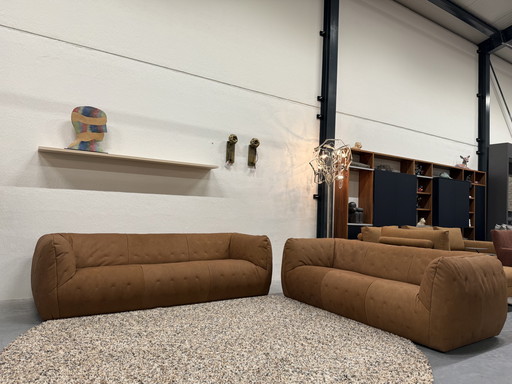 Label van den Berg Berry Sofa 3 & 2,5 Sitzer Wasserbüffel