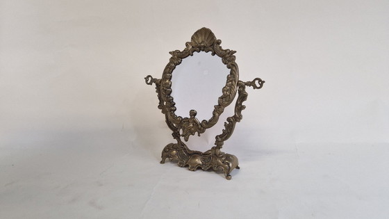 Image 1 of Antieke stijl tafelspiegel met engeltjes – rococo – messing / brons look