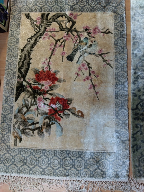 Image 1 of Set of 2 hand-knotted Chinese tapestries – 1970s – bird & blossom motif