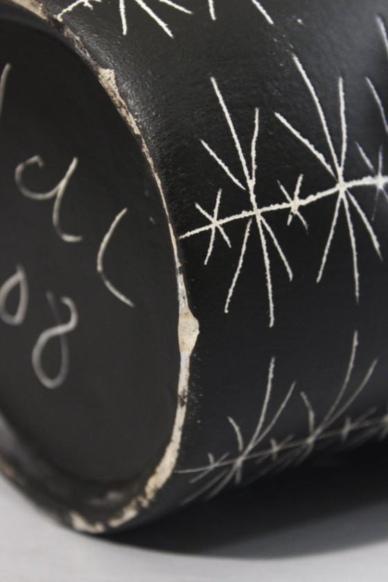 Image 1 of 34 cm Jean de Lespinasse - Large vase no. 308, scarified decoration, Nice, France, 1950s