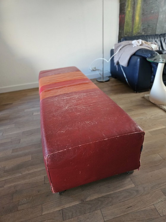 Image 1 of Puf Roche Bobois 4 tonos de rojo