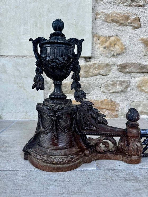 Grande garniture de cheminée d'époque Napoléon III. – Objets déco, Cast Iron (photo 3 of 8)